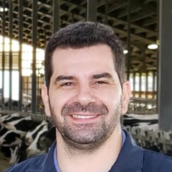 Dr. Tiago Bresolin